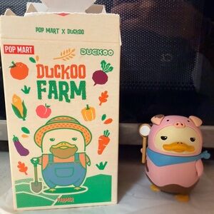 Pop Mart duckoo farm pig
